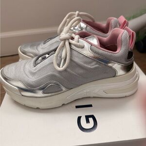 Givenchy Silver & Pink Low Top Sneakers Size 37